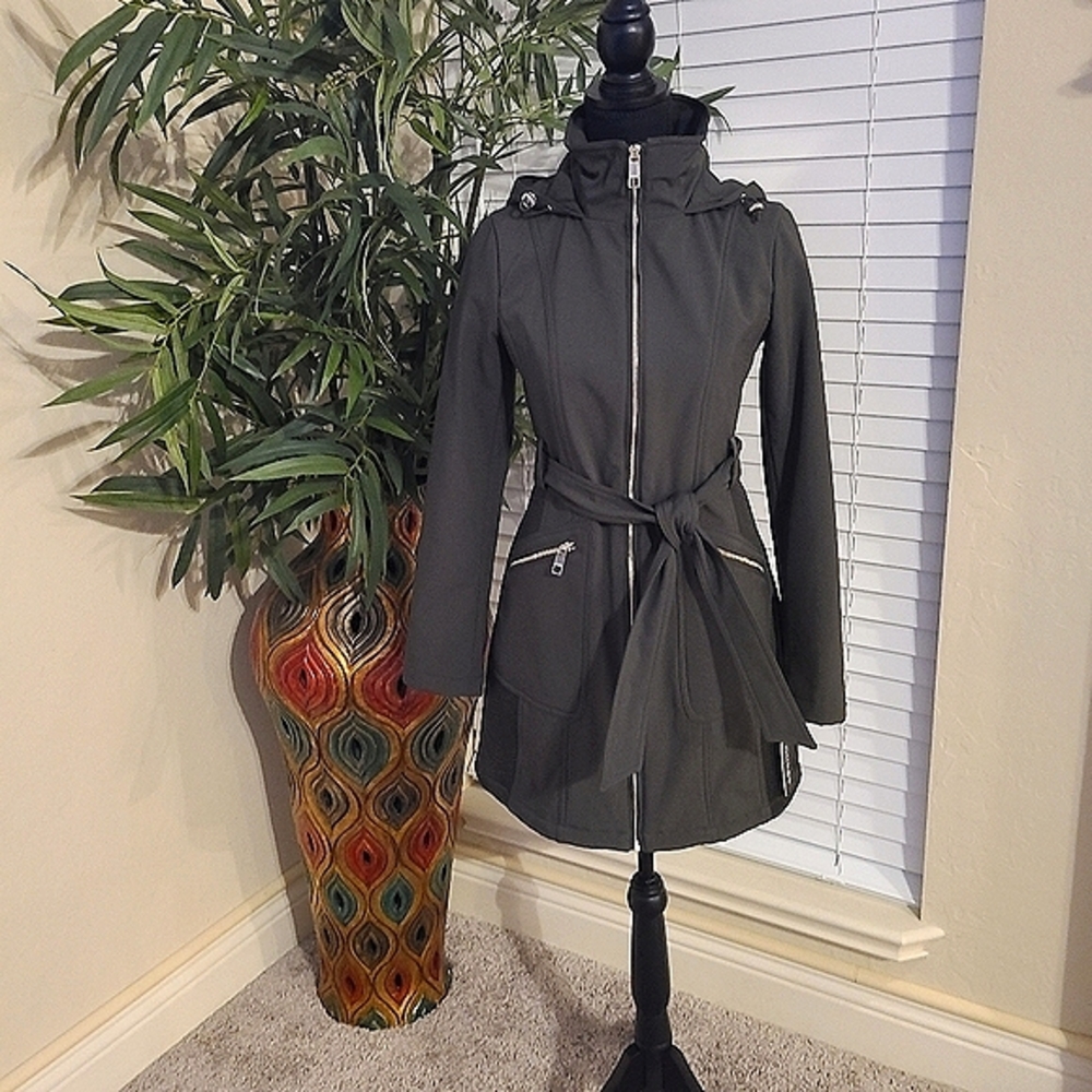 GUESS Soft Shell Coat With Belt, Olive - Picture 5 of 6